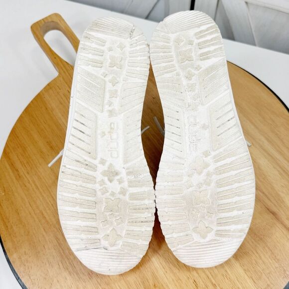 Hey Dude Wendy Milky Way Cow Print Canvas Slip On Shoes White Black Womens 6 - Picture 9 of 12